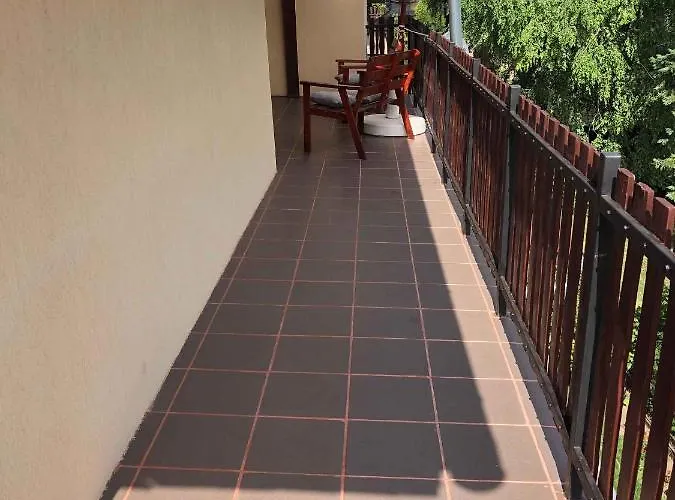 In - Balaton 19721 Tatil Evi *